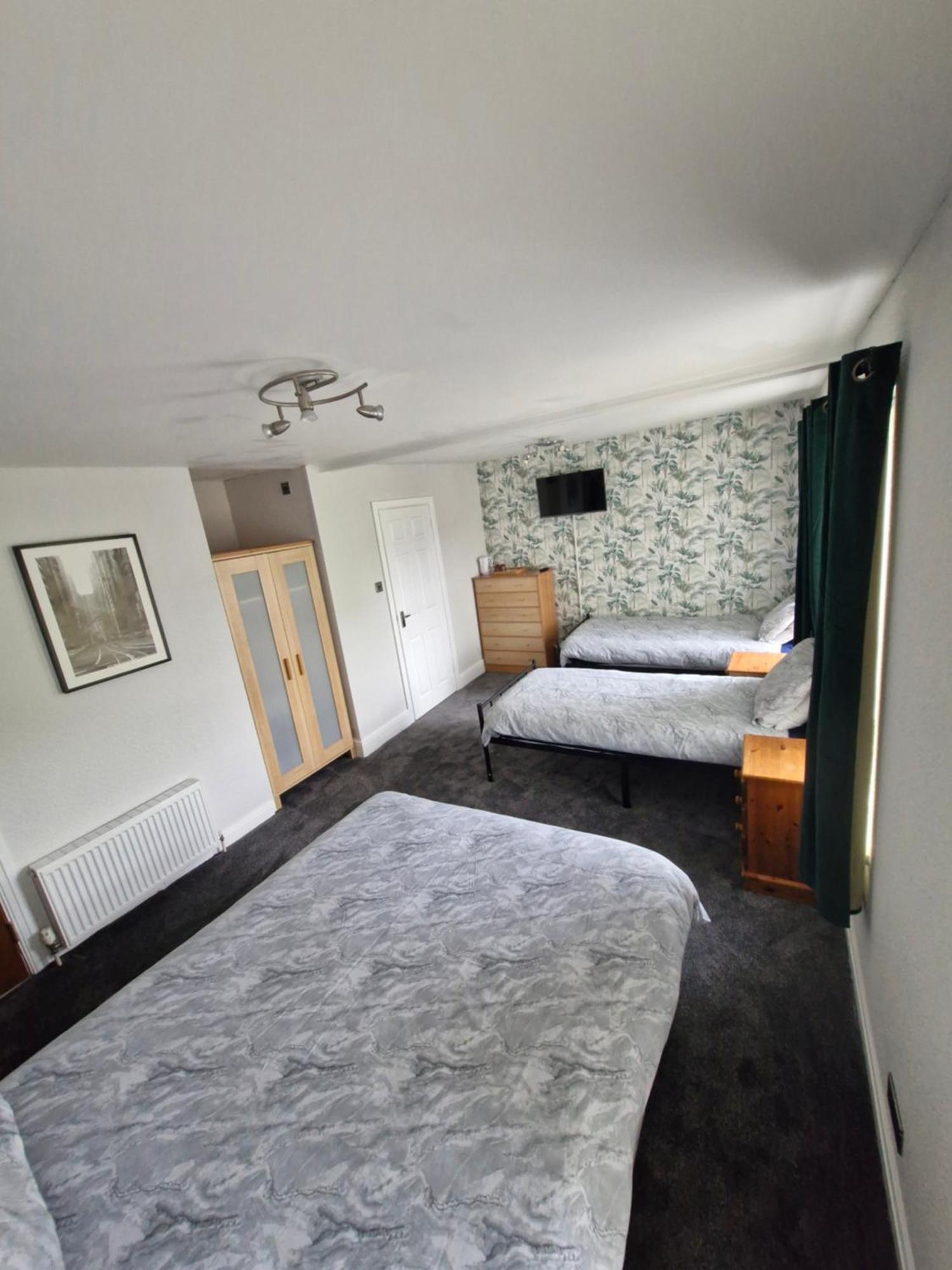 The Clevedon Bed & Breakfast Blackpool Eksteriør bilde
